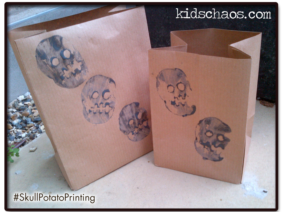 Skull potato print party bags
