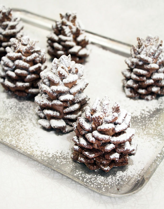 Edible Snowy Chocolate Pine Cones