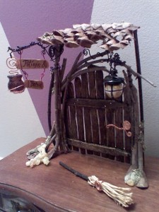 crafts stick fairy door