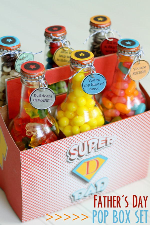 Father's Day Treats - make your own Super Dad Pop Set. So fun!