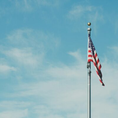 A Guide to Garden Flag Uses and Placement